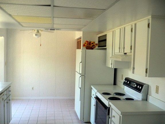 3rd image of 1341 SE Sandia Dr