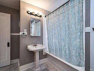 4 bed, 1328 sqft, $1,500 — Photo 4