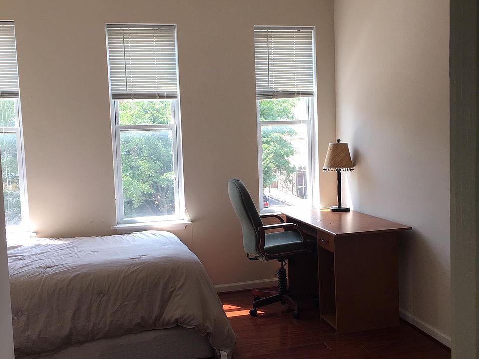 2nd image of 844 Washington Blvd