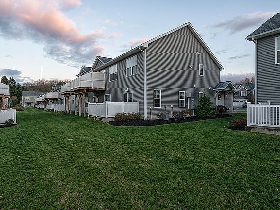 4th image of 1001 Brunswick Meadows Way
