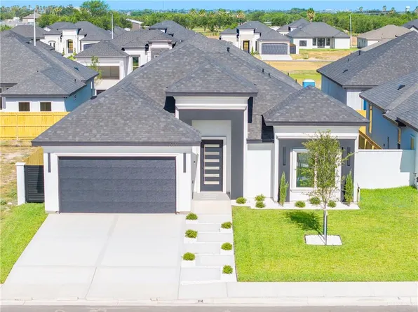 8038 N 51st St, McAllen, TX 78504