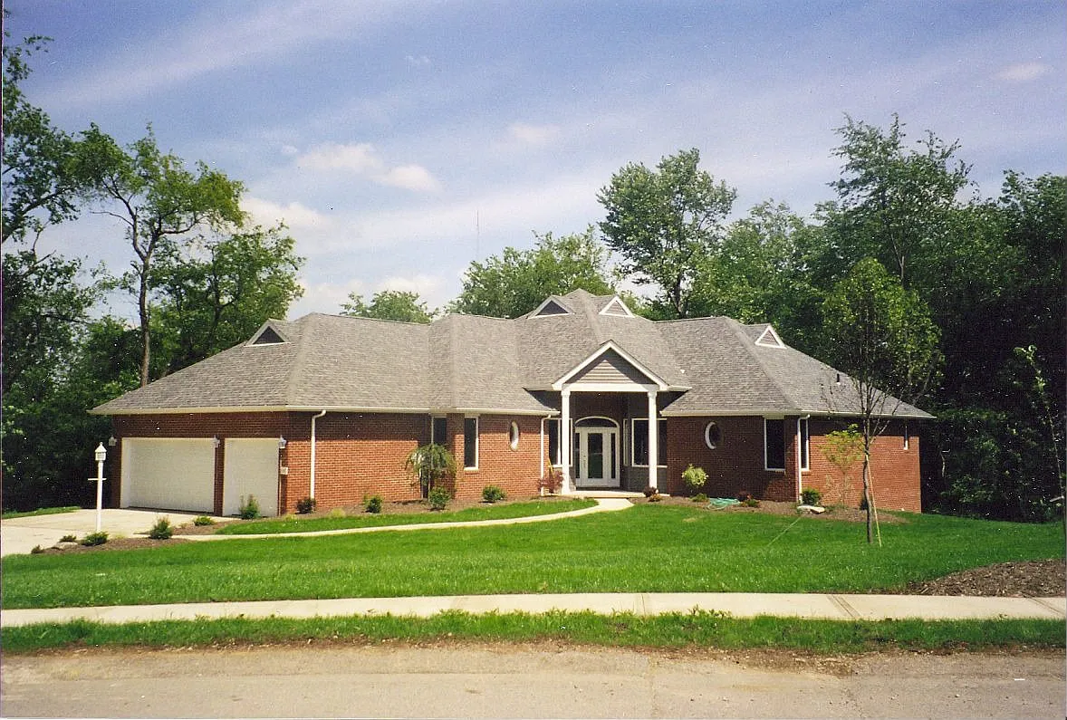 107 Asbury Ct photo 1