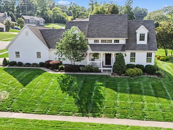 755 Quarry View Dr, Heath, OH 43056
