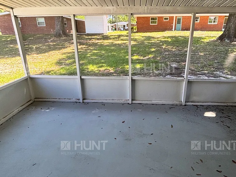 237 Gardenia Dr — Photo 10