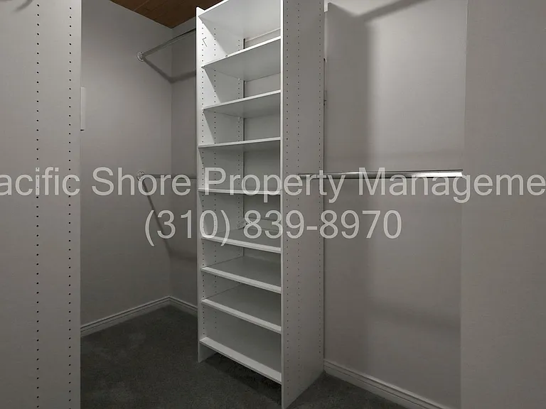 1229 Geneva St — Photo 22