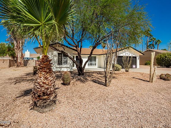 3rd image of 6432 E AIRE LIBRE Lane