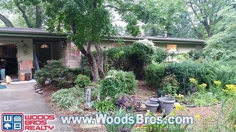 1st image of 1619 Circle Dr