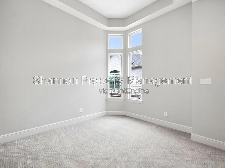 1204 W 16th St #B — Photo 32