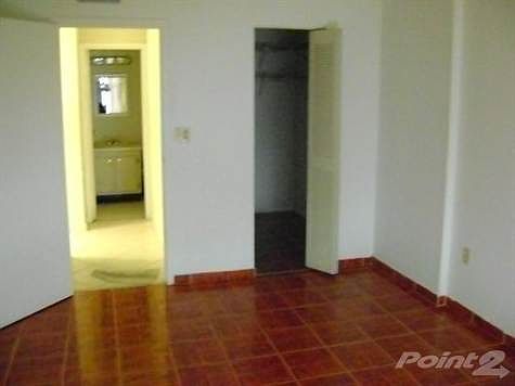 4th image of 16950 W Dixie Hwy APT 628