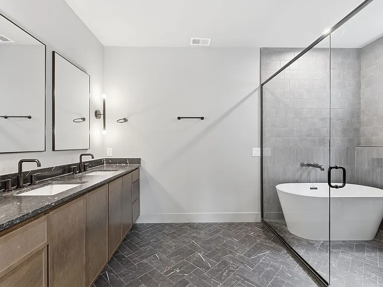 1703B Jeans Ct — Photo 19