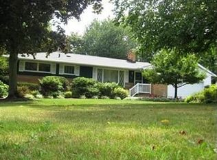 4226 Harris Rd, Broadview Heights, OH 44147
