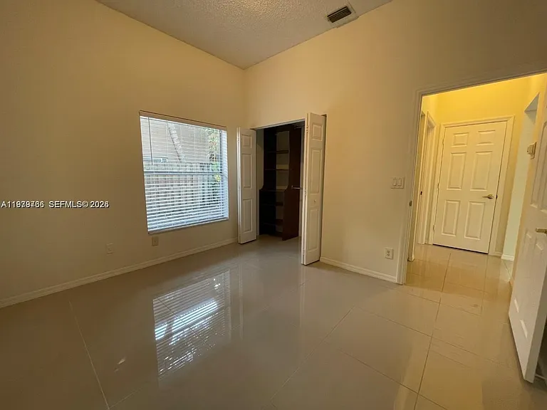 16309 Emerald Cove Rd #16309 — Photo 20