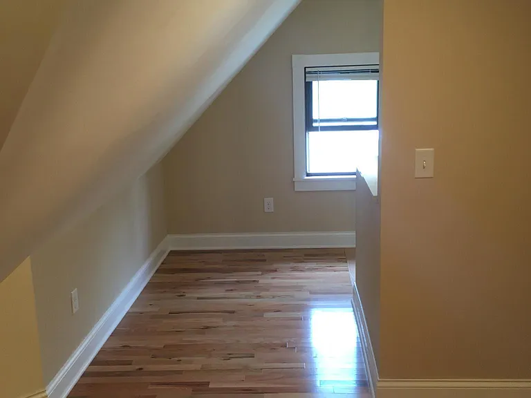 106 N Blount St #2 — Photo 14