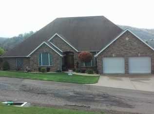 201 Spruce St, Moundsville, WV 26041
