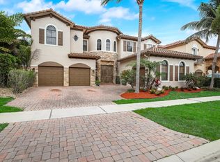4073 Artesa Dr, Boynton Beach, FL 33436