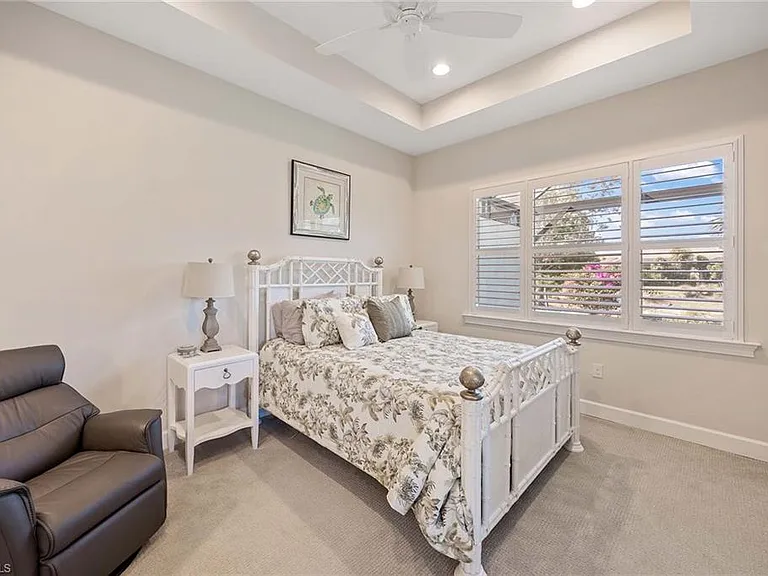 5626 Elbow Ave — Photo 17