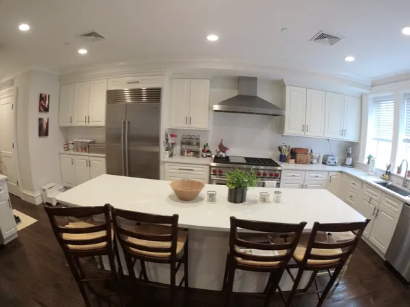 11 Alton Pl, Brookline, MA