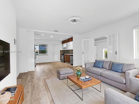 2nd image of 20 NW 45th St #1