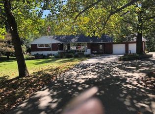 614 S Seminary St, Georgetown, IL 61846