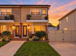 348 Hamden Ave, Staten Island, NY 10306