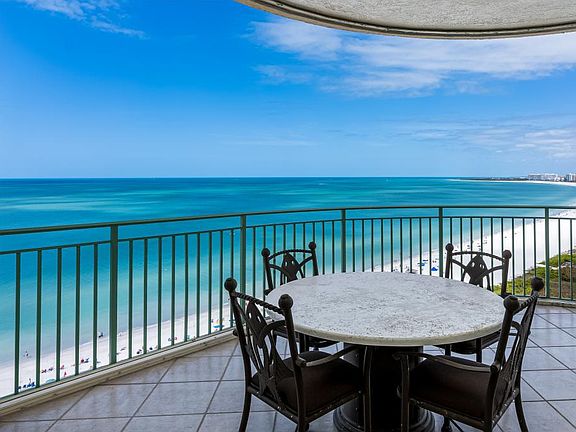 4th image of 930 Cape Marco Dr Penthouse 61306