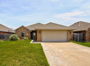 2306 SW 44th St, Lawton, OK 73505