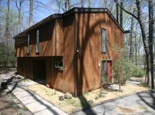 6 Bucksway Rd, Owings Mills, MD 21117