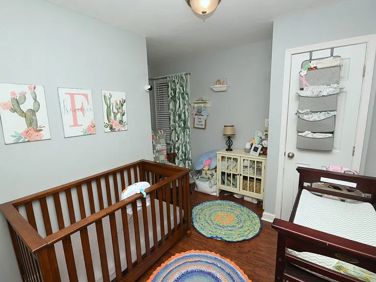 Nursery 7.7ft x 10.1ft