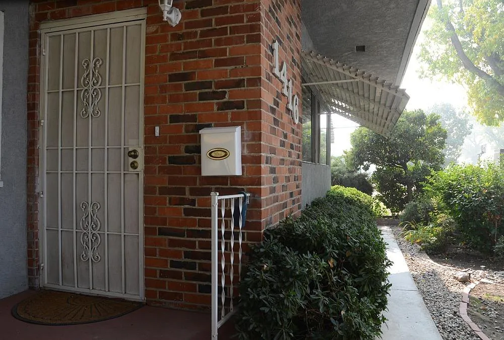 1416 Stetson Ave photo 1