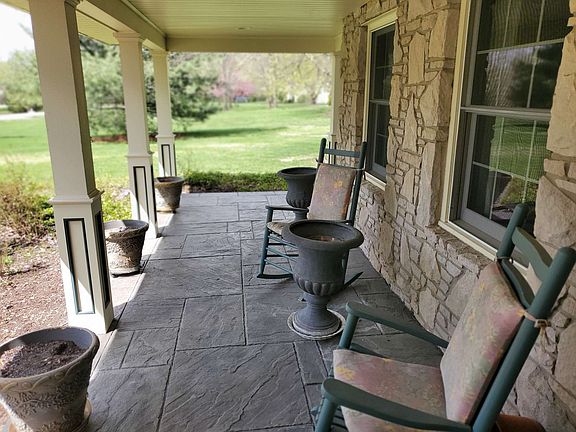 4th image of 5180 N Shadow Wood Dr