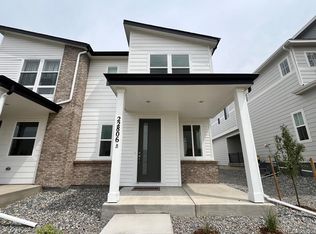 22806 E Tufts Pl UNIT B, Aurora, CO 80015