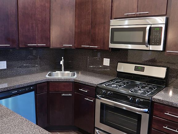 2nd image of 1353 N Ashland Ave #One_-1d