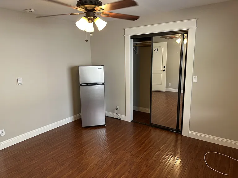 161 Chestnut St #16 — Photo 2