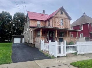 31 Albert St, Johnson City, NY 13790