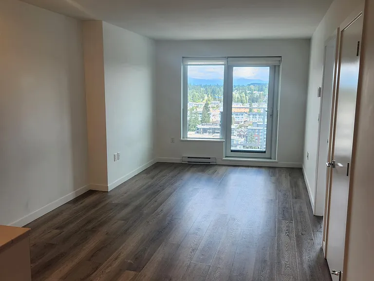 551 Emerson St — Photo 30