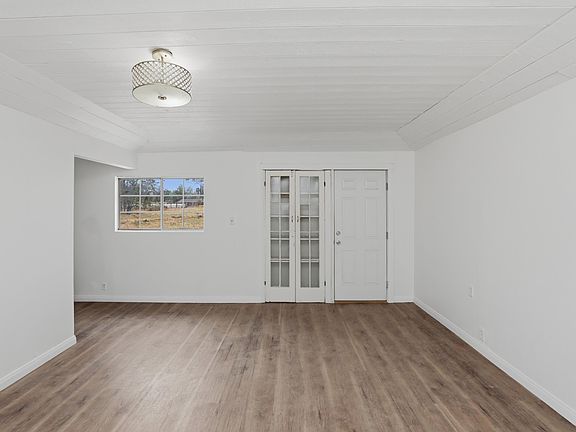 3rd image of 32568 Kentucky St #2