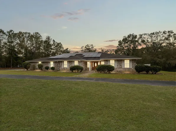 754 Browns Ln, Leesville, LA 71446