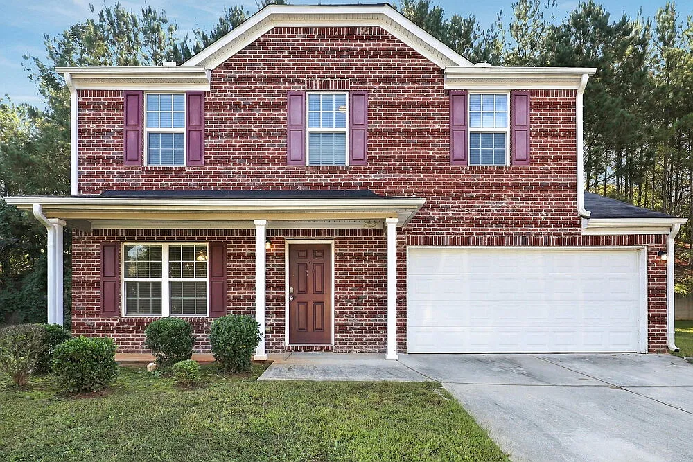 3 bed, 2.5 bath, 1601 sqft, $1,845 — Photo 1