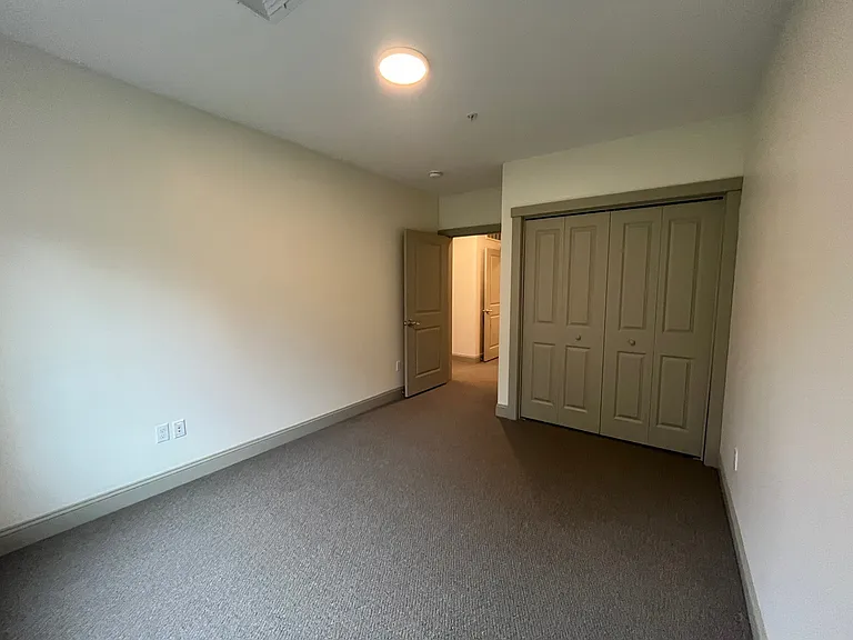 60 Martindale Rd — Photo 7