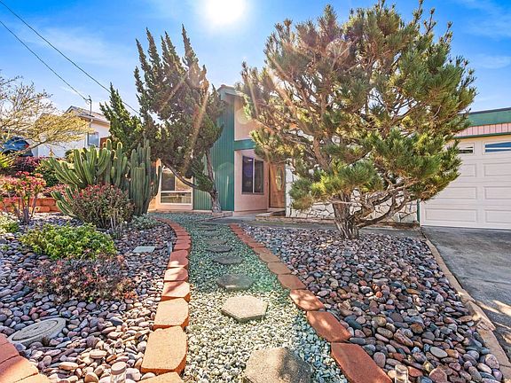 2nd image of 5585 Laramie Way