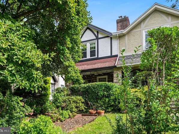 37 Chatham Rd, Ardmore, PA 19003