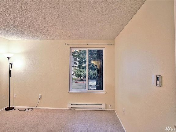 4th image of 14725 NE 31st St APT 3-B