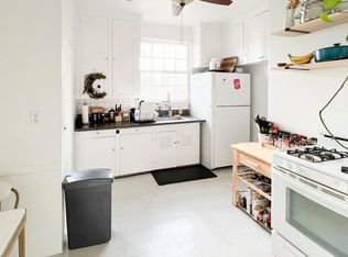 238 N Hoover St, Los Angeles, CA 90004