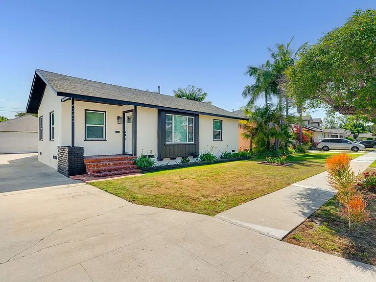 4342 Arabella St — Photo 2