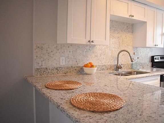 4th image of 4509 S Oak Dr Unit O61