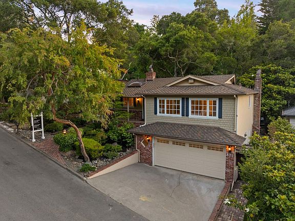 2nd image of 835 Vista Grande