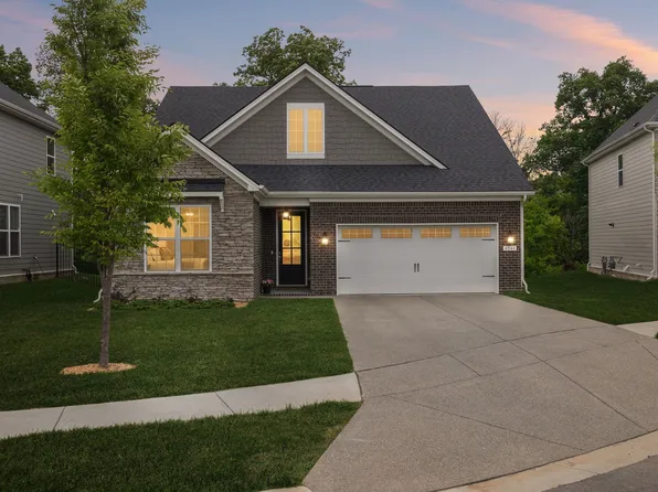 4044 Rosa Dr, Nolensville, TN 37135