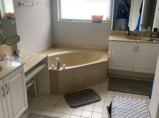 108 NW Pleasant Grove Way, Port Saint Lucie, FL 34986