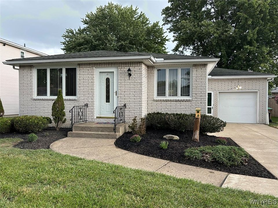 1st image of 63 Cromwell Dr