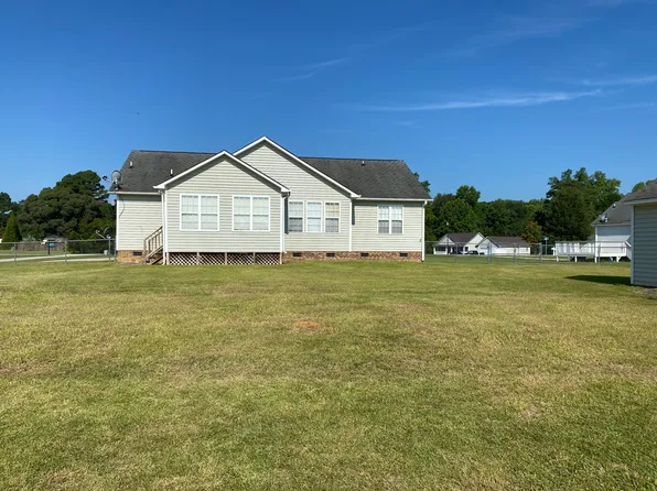 31 Barley Ct, Willow Spring, NC 27592